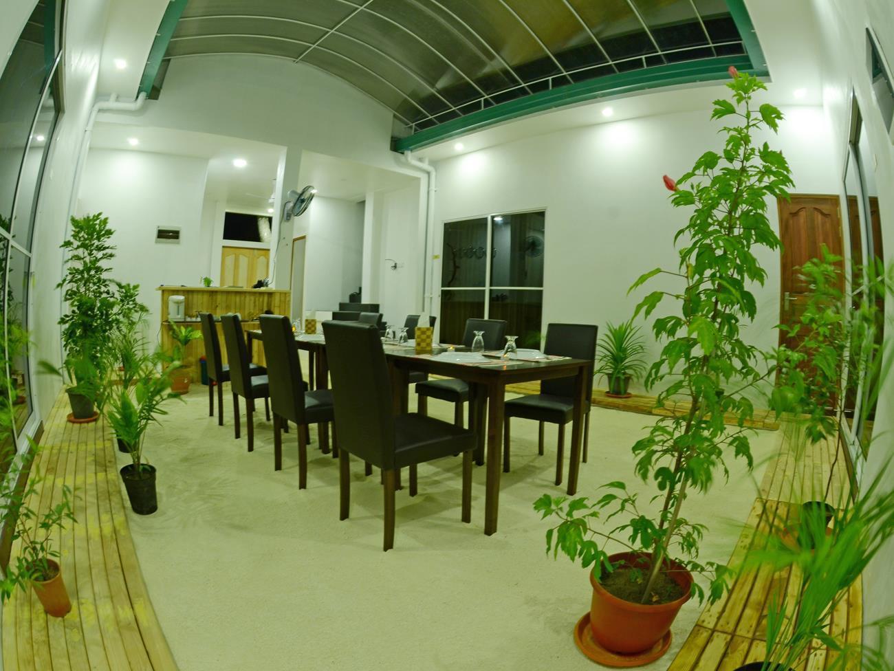 Royal Pearl Inn Maafushi Εξωτερικό φωτογραφία