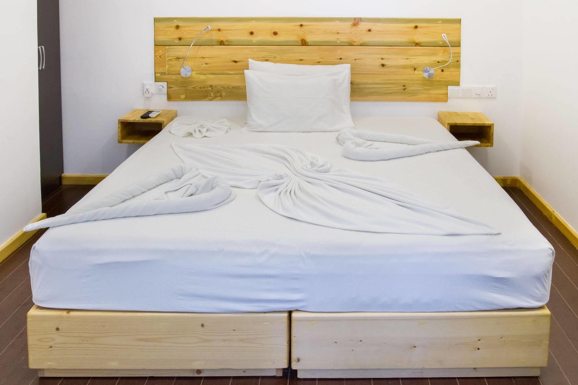 Royal Pearl Inn Maafushi Εξωτερικό φωτογραφία