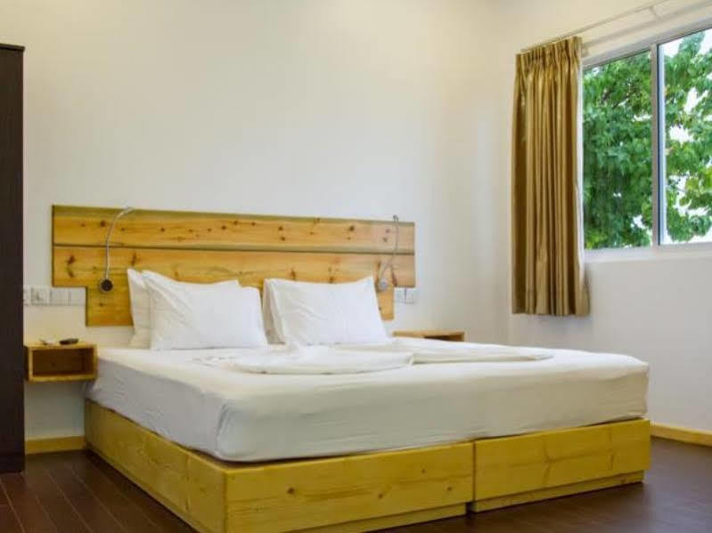 Royal Pearl Inn Maafushi Εξωτερικό φωτογραφία
